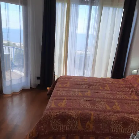 Happy Moments Apartment
